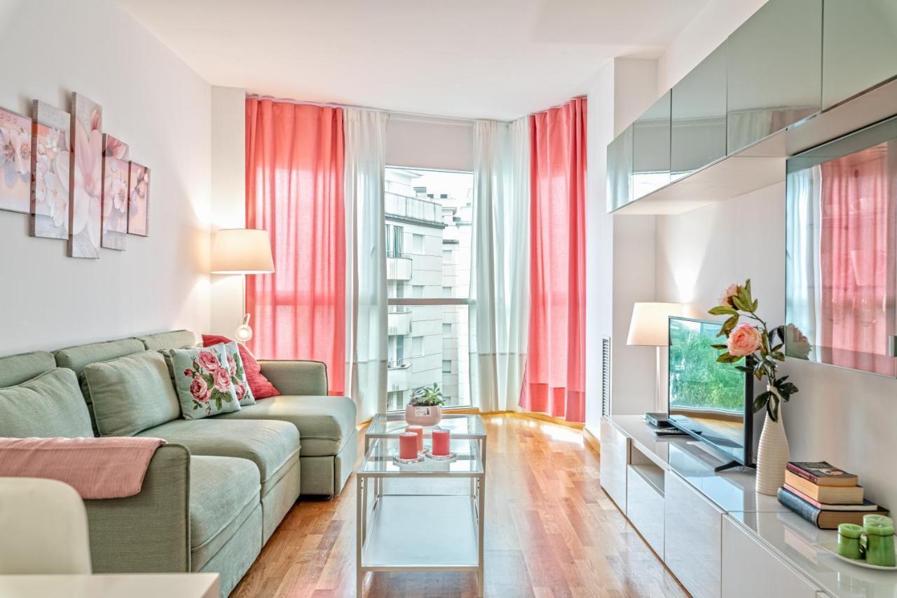 Calido Apartamento Con Piscina En Barcelona Ripollet Exteriér fotografie