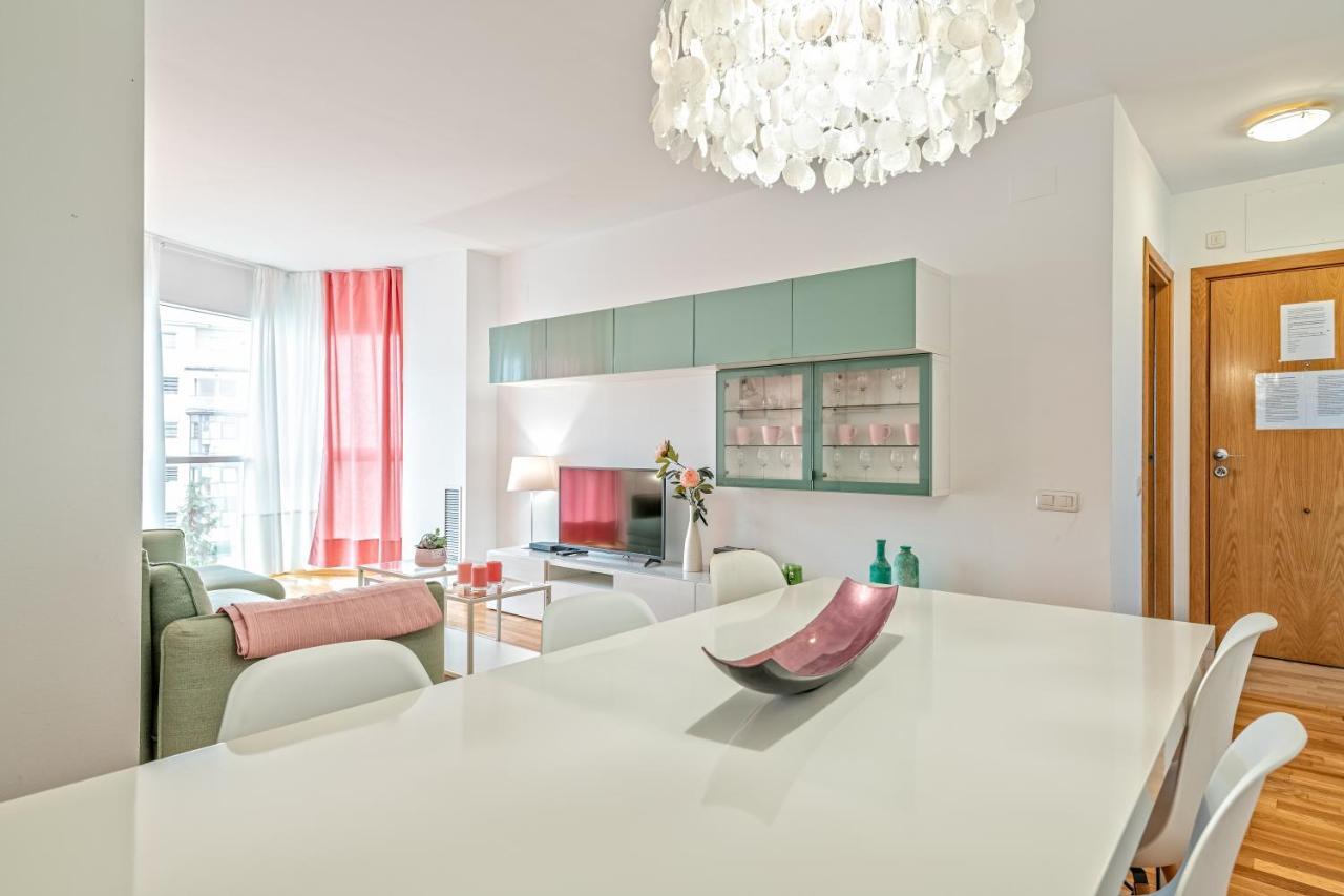 Calido Apartamento Con Piscina En Barcelona Ripollet Exteriér fotografie
