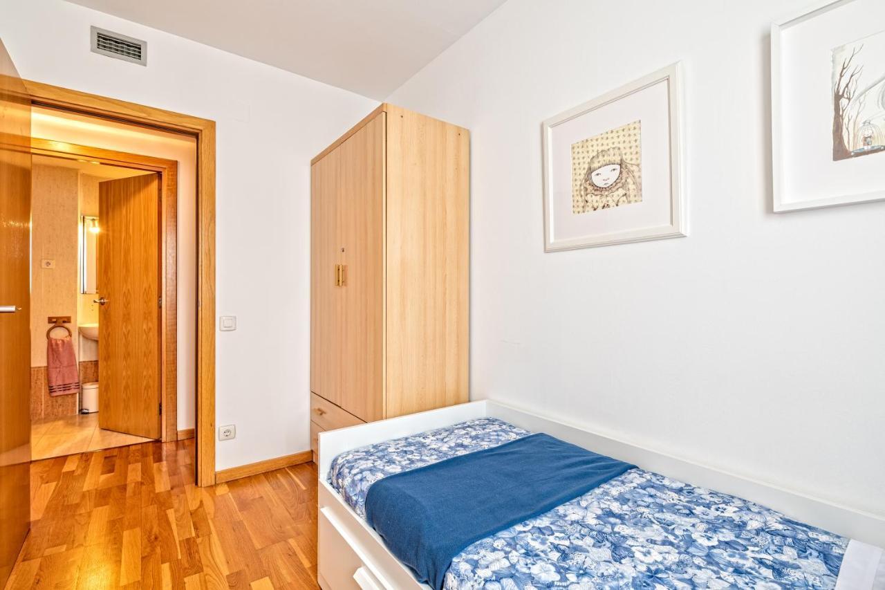Calido Apartamento Con Piscina En Barcelona Ripollet Exteriér fotografie